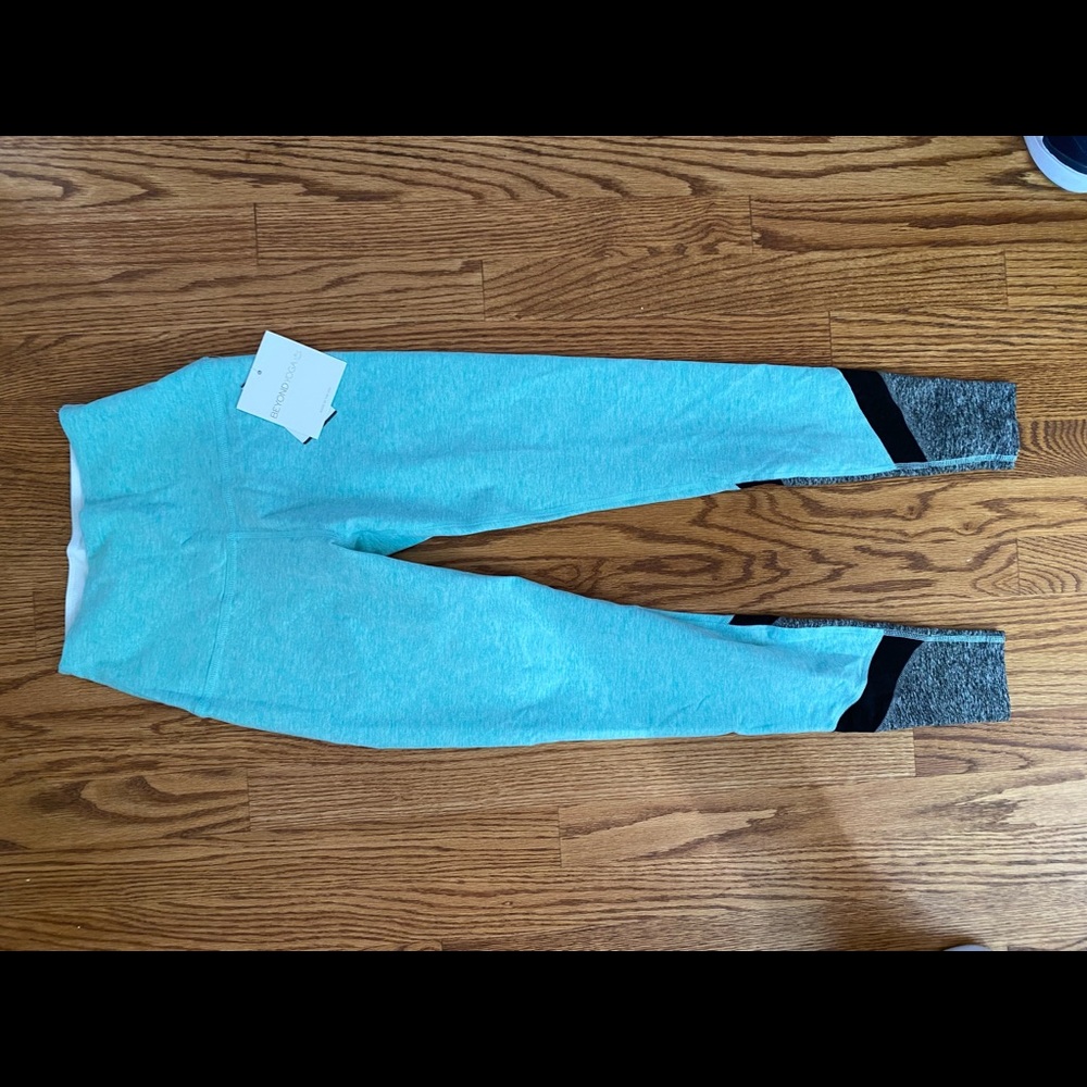 Beyond Yoga Leggings
